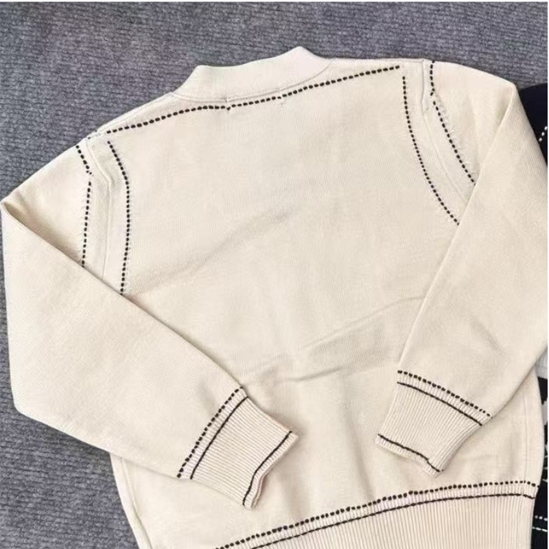 Designer Strickjacke LV01